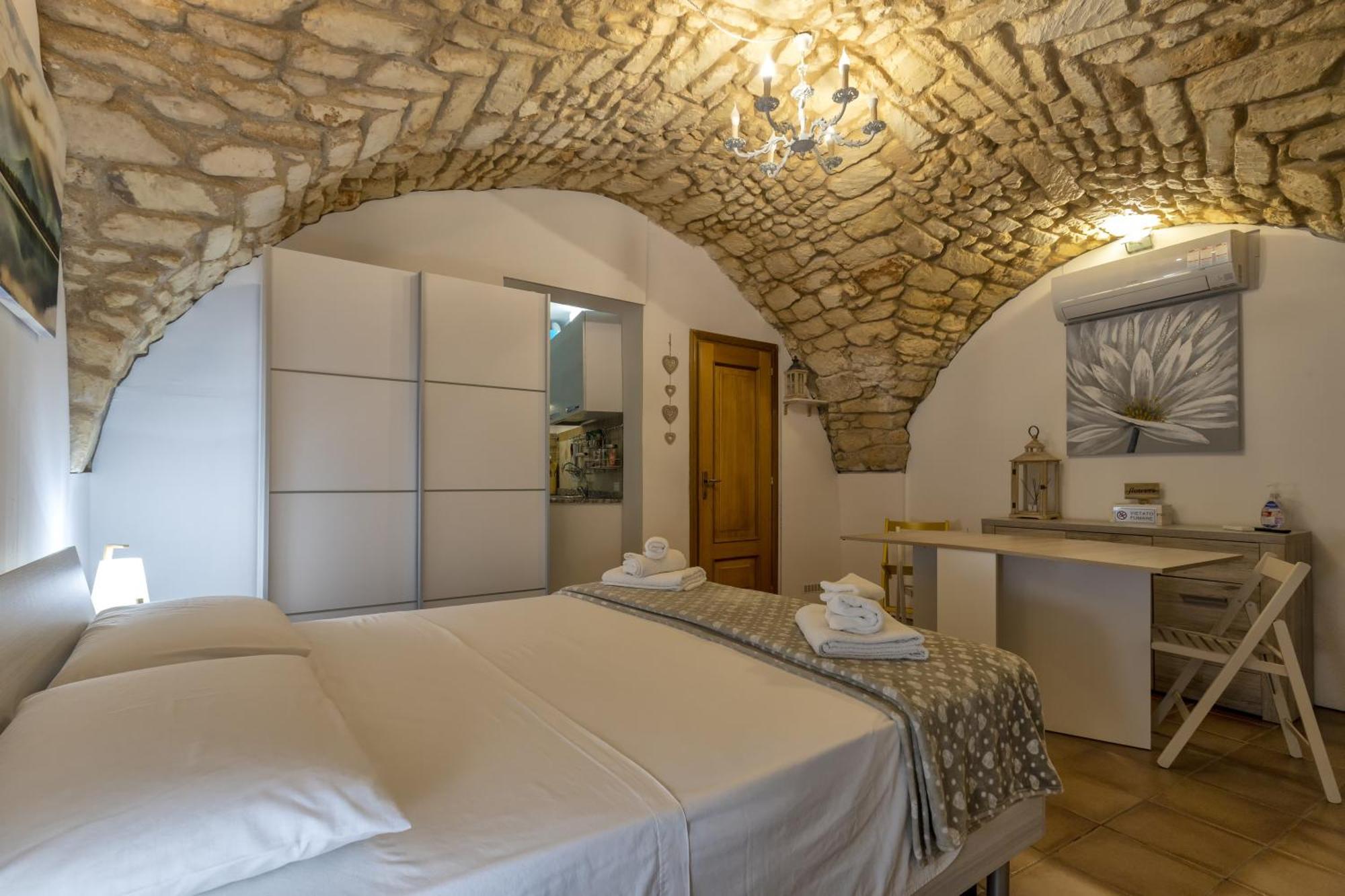 La Casetta Di Pietra Sassari Buitenkant foto